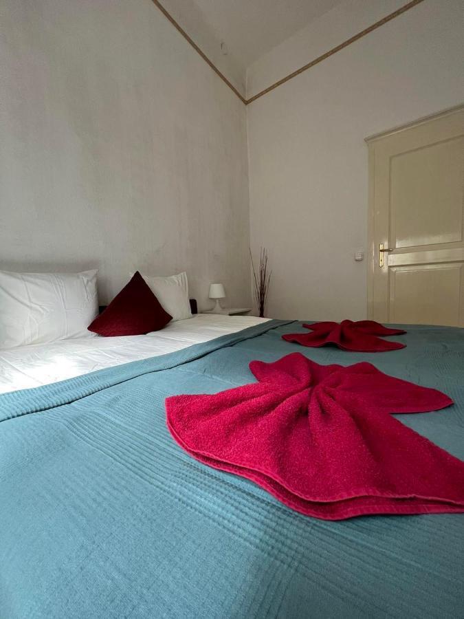 Elena Suite Budapeste Exterior foto